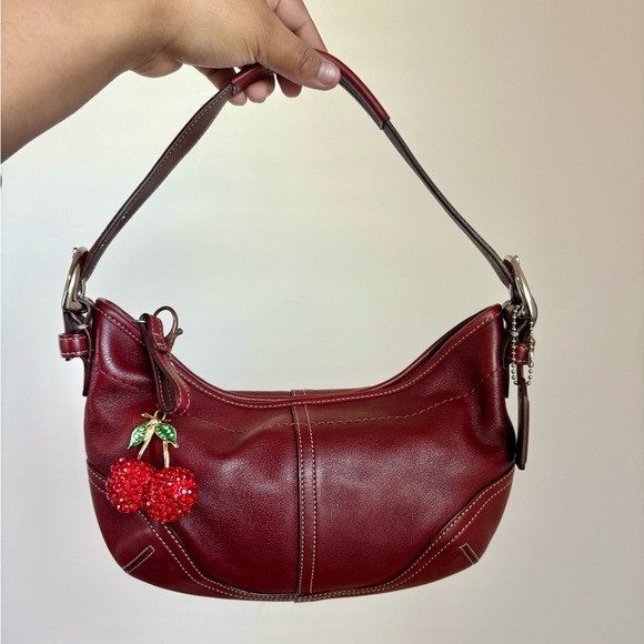 Sold - Picture 2 of 6